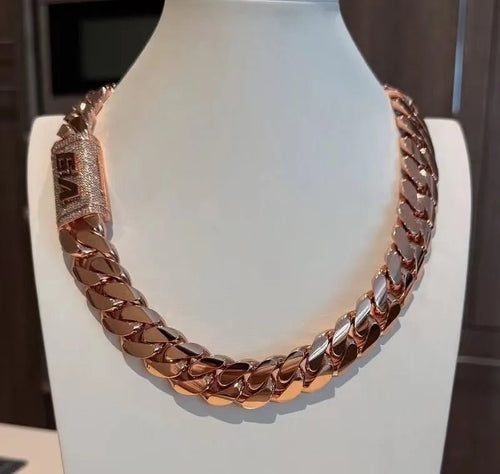 18mm Cuban Link Moissanite Chain Necklace Set 925 Silver - The Gold Collective