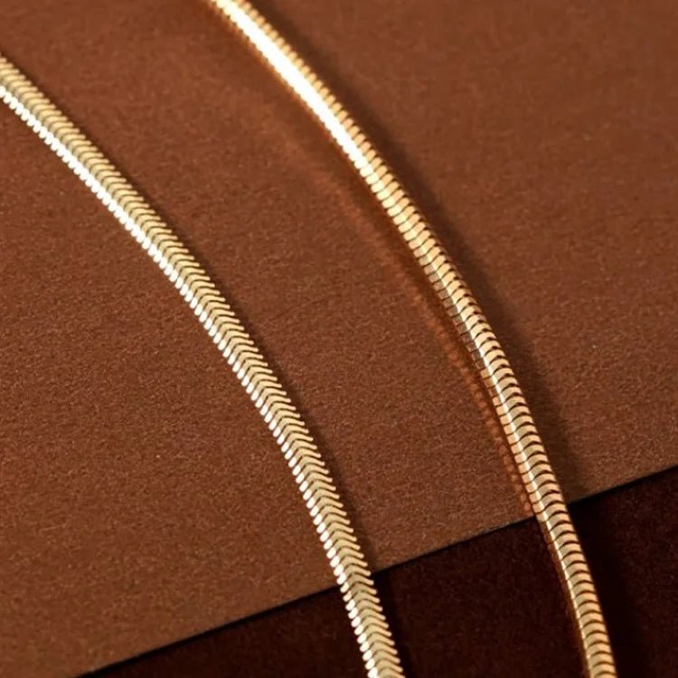 18K Gold Snake Bone Diamond Necklace for Women
