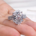 18K Gold Engagement Ring with Lab Grown Diamond