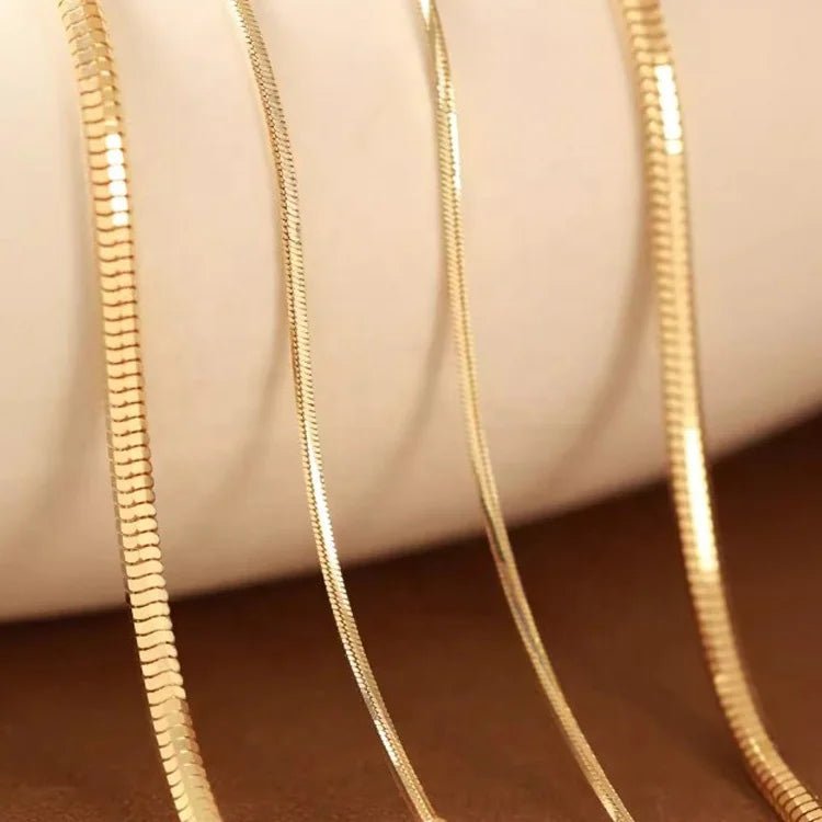 18K Gold Snake Bone Diamond Necklace for Women