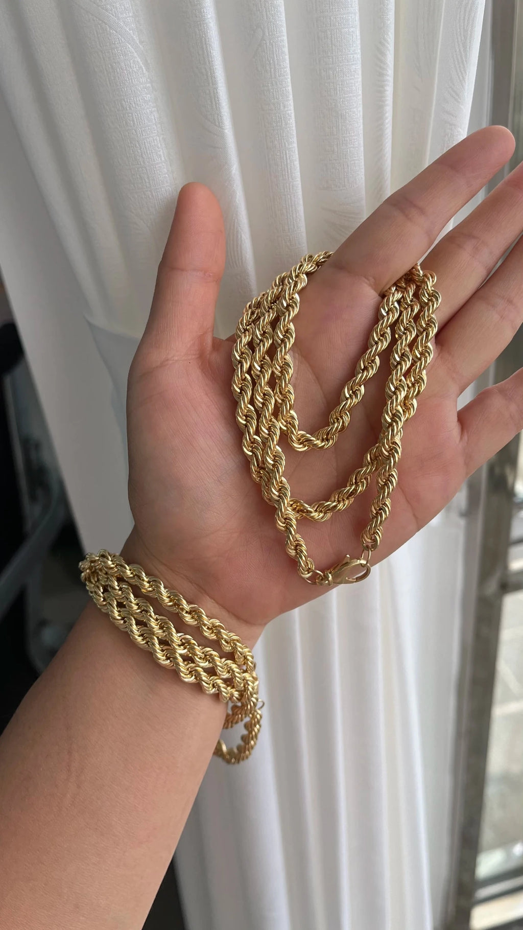 18k Gold Rope Chain Necklace for Men and Women